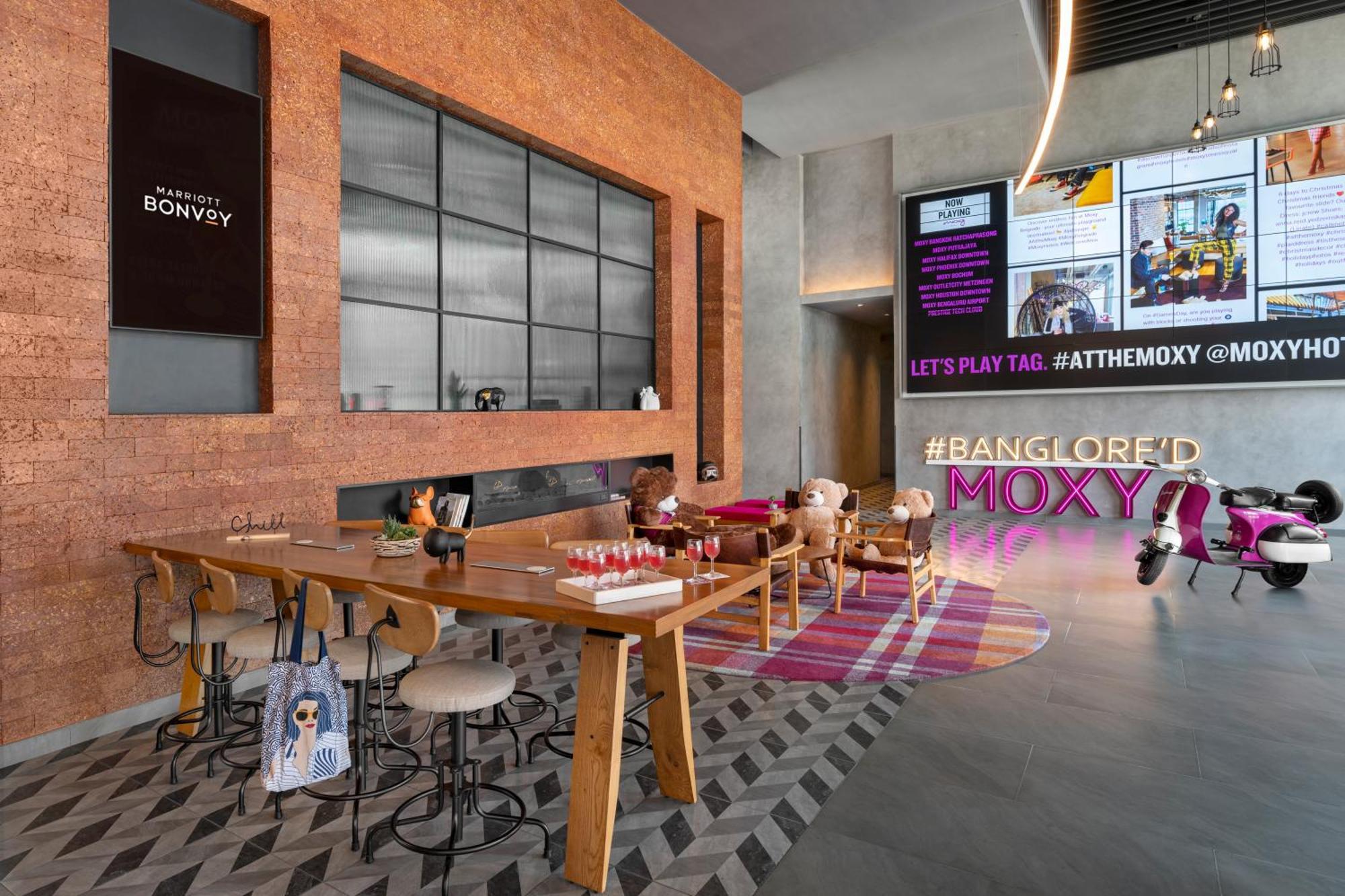 Moxy Bengaluru Airport Prestige Tech Cloud Hotel Devanahalli ภายนอก รูปภาพ
