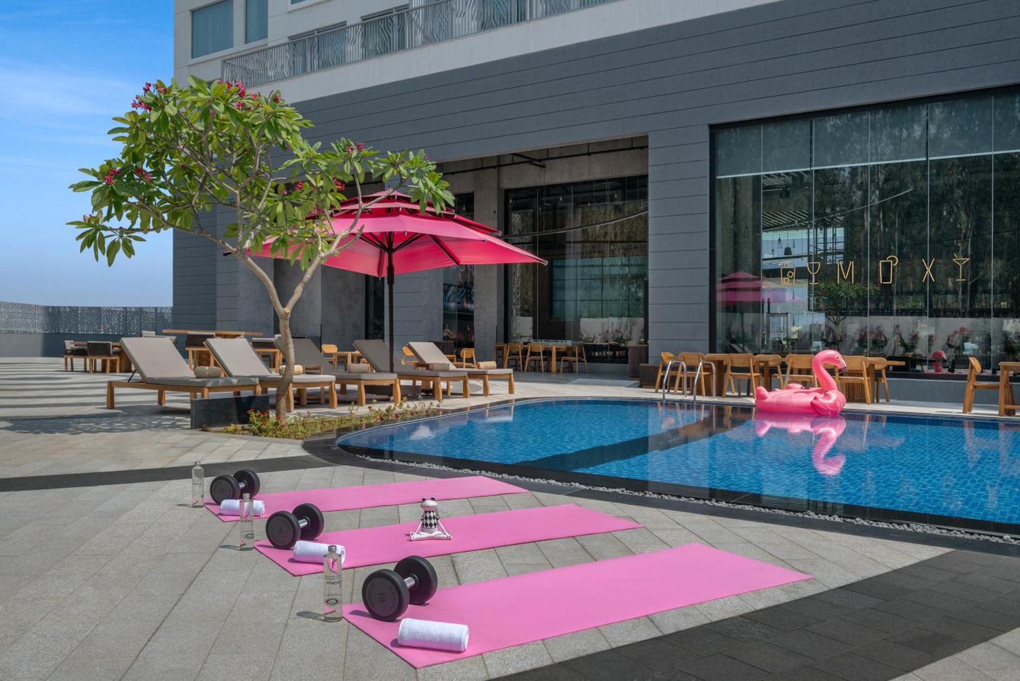 Moxy Bengaluru Airport Prestige Tech Cloud Hotel Devanahalli ภายนอก รูปภาพ