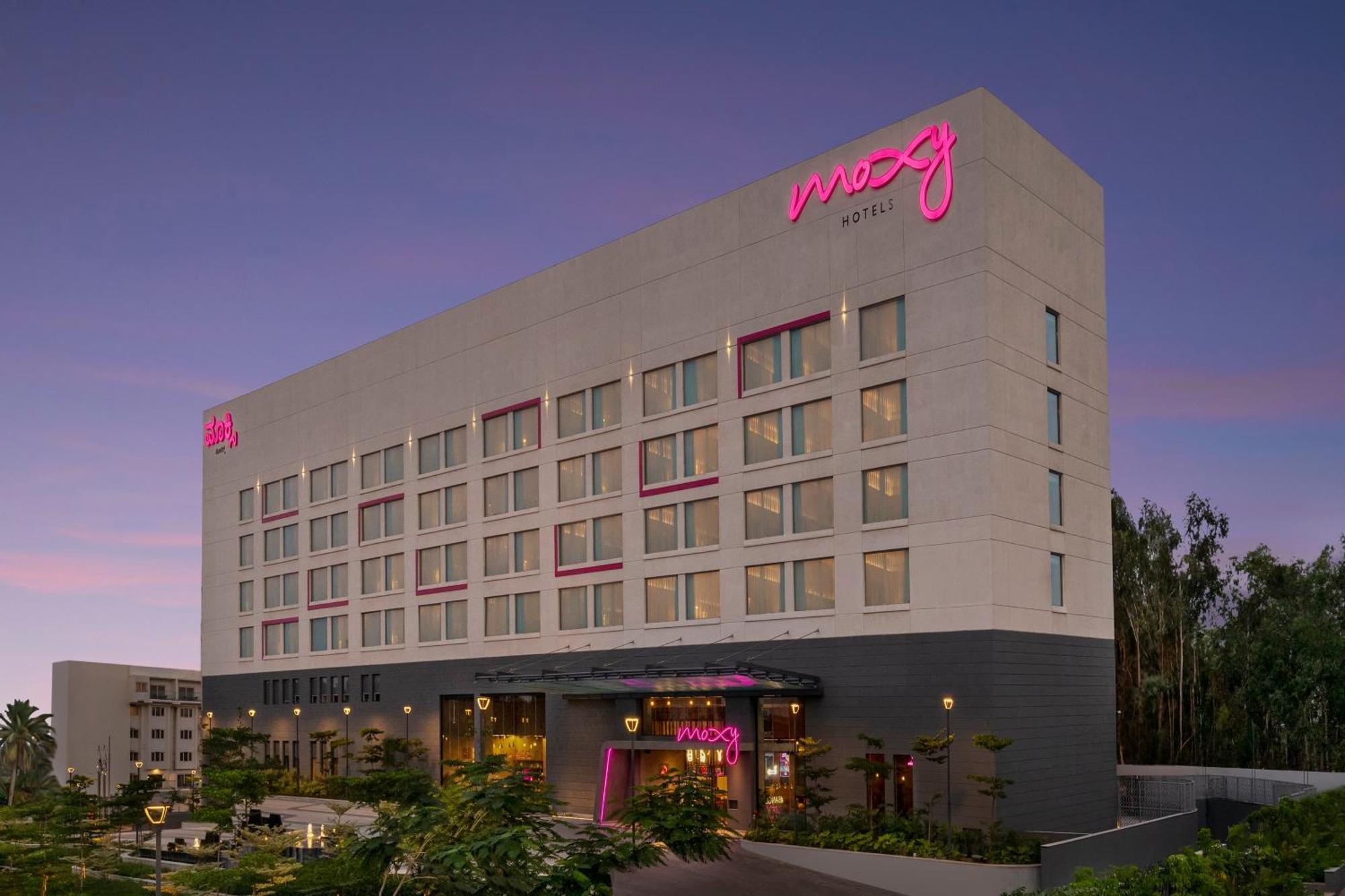 Moxy Bengaluru Airport Prestige Tech Cloud Hotel Devanahalli ภายนอก รูปภาพ