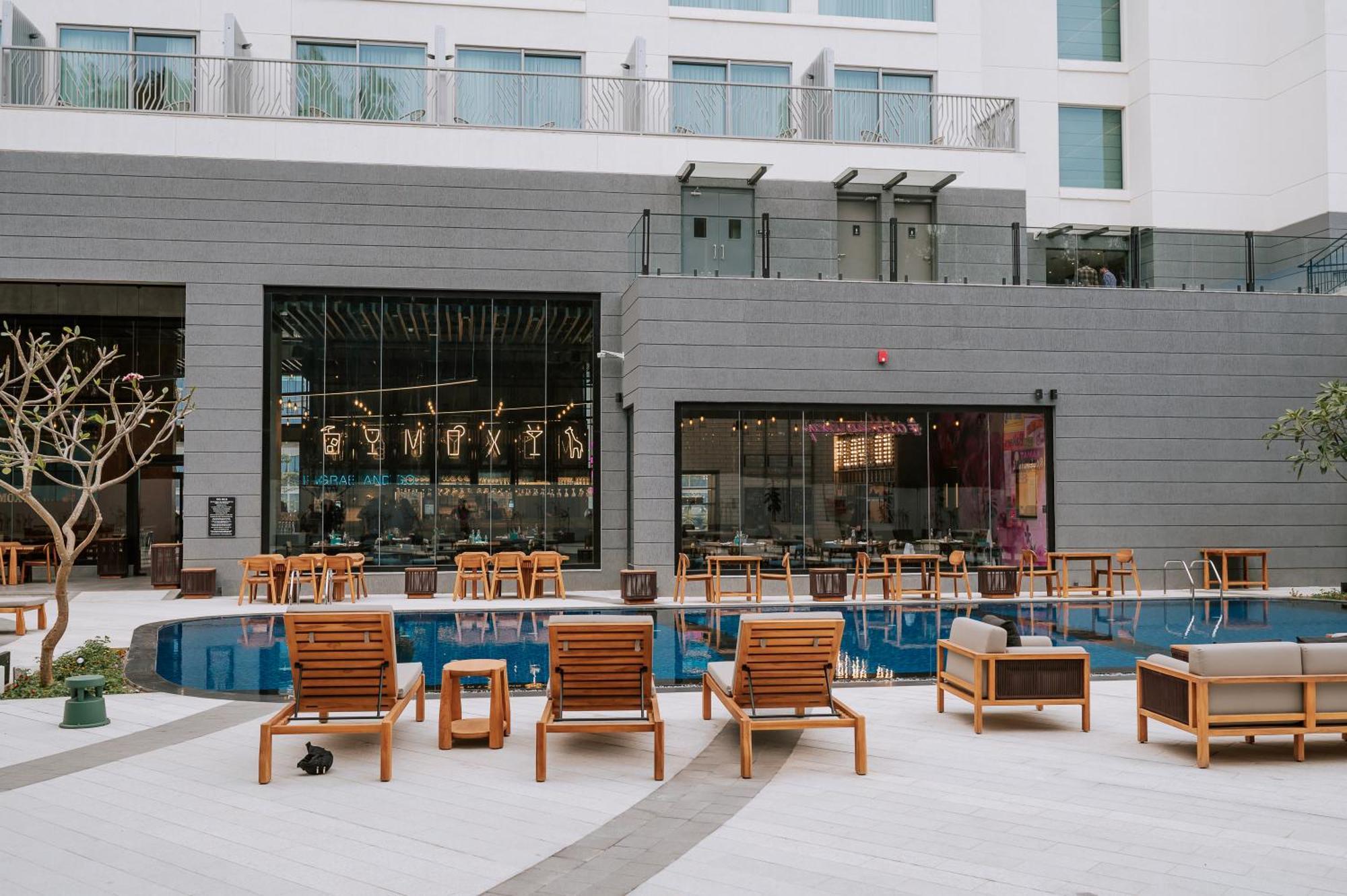 Moxy Bengaluru Airport Prestige Tech Cloud Hotel Devanahalli ภายนอก รูปภาพ