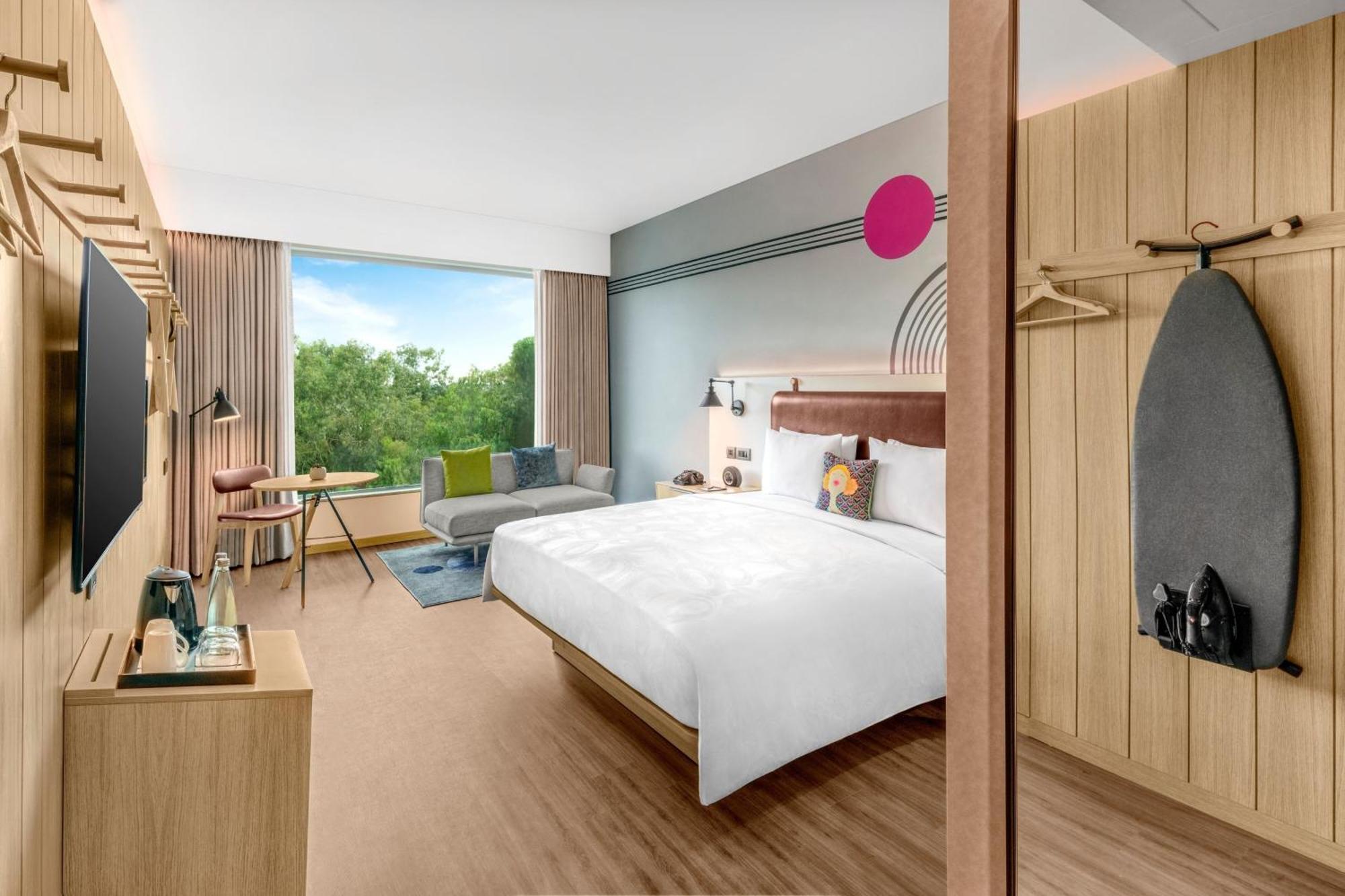 Moxy Bengaluru Airport Prestige Tech Cloud Hotel Devanahalli ภายนอก รูปภาพ